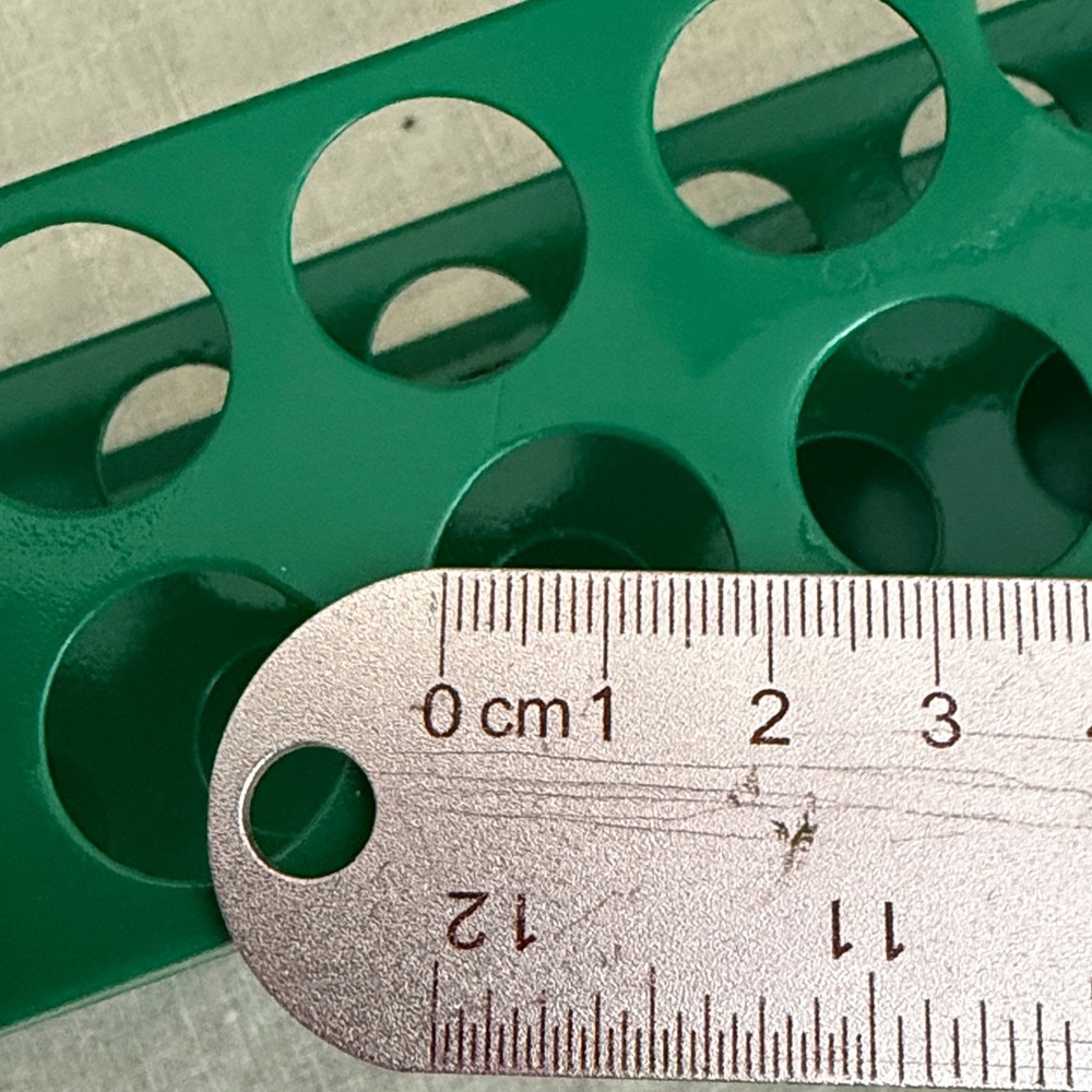VTG | Metal Test Tube Holder - Picture 8 of 9